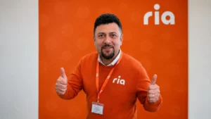 ინოვაცია, ნდობა და მომხმარებელი – რა დგას Ria Money Transfer-ის თითქმის 40-წლიანი წარმატების უკან